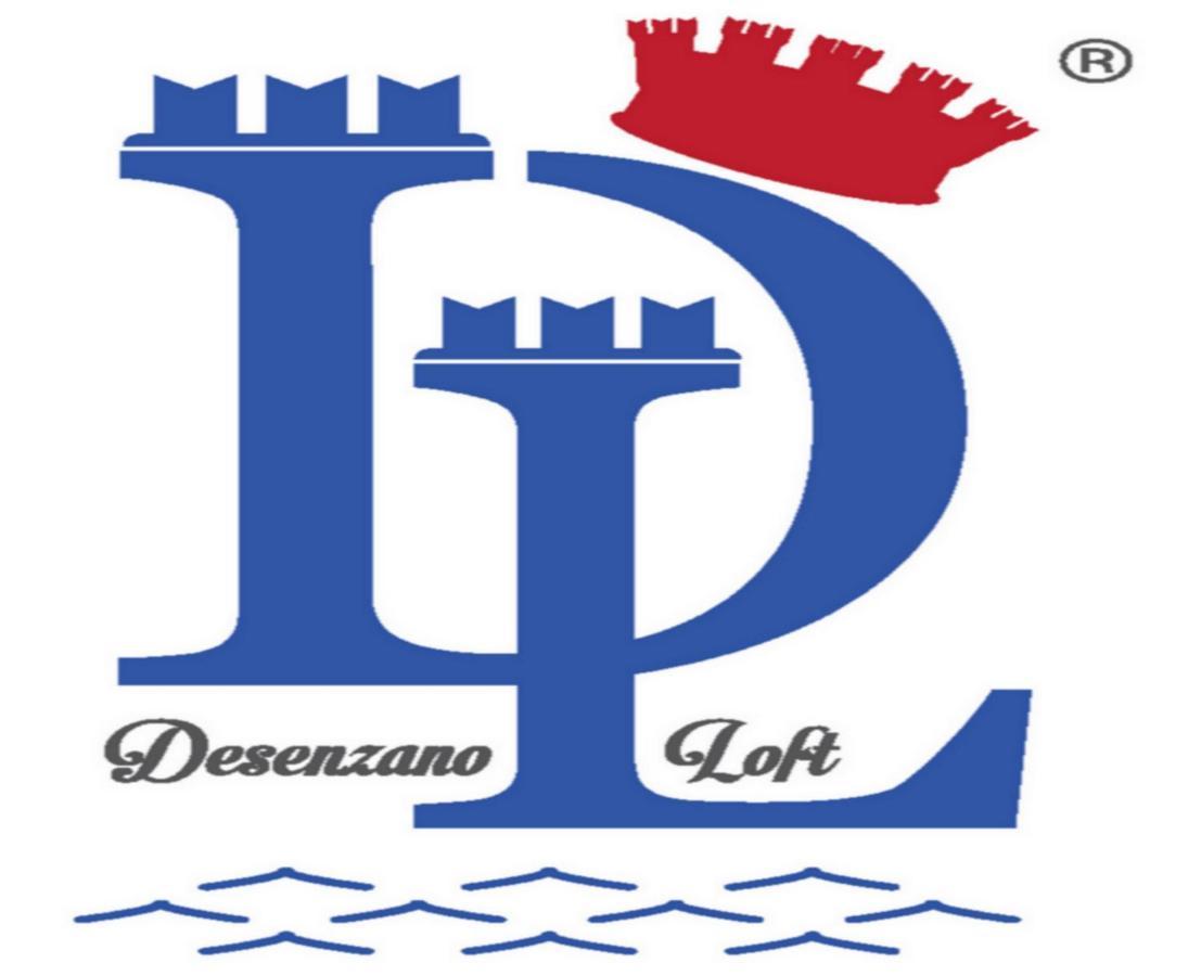 Desenzanoloft Official Partner Marriott Homes & Villas -Penthouse Never Say Never Sirmione Castle View Kültér fotó